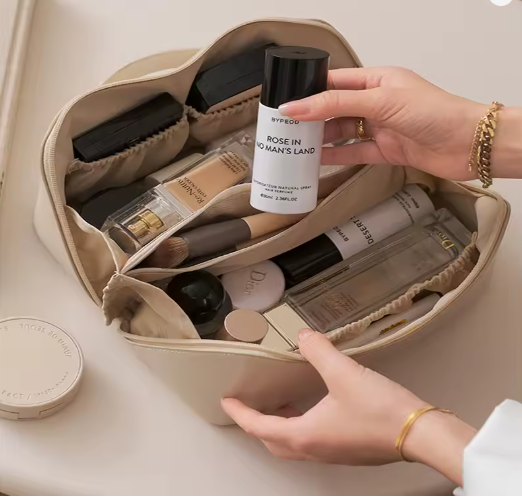 leather make up pouche